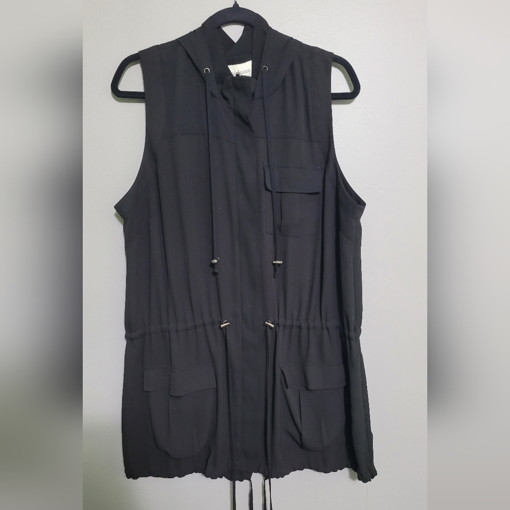 Black Sleeveless Sheer Hooded Vest/Tunic Plus Size 1X Cinch Waist